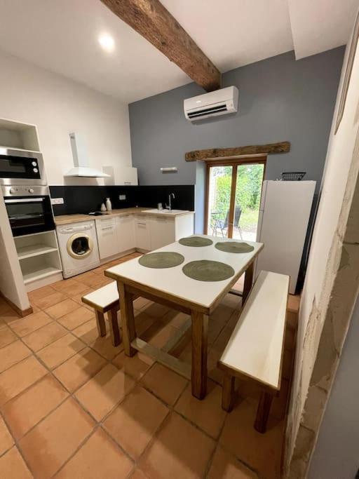 Apartment Superbe Cosy Avec Jardin Nimes